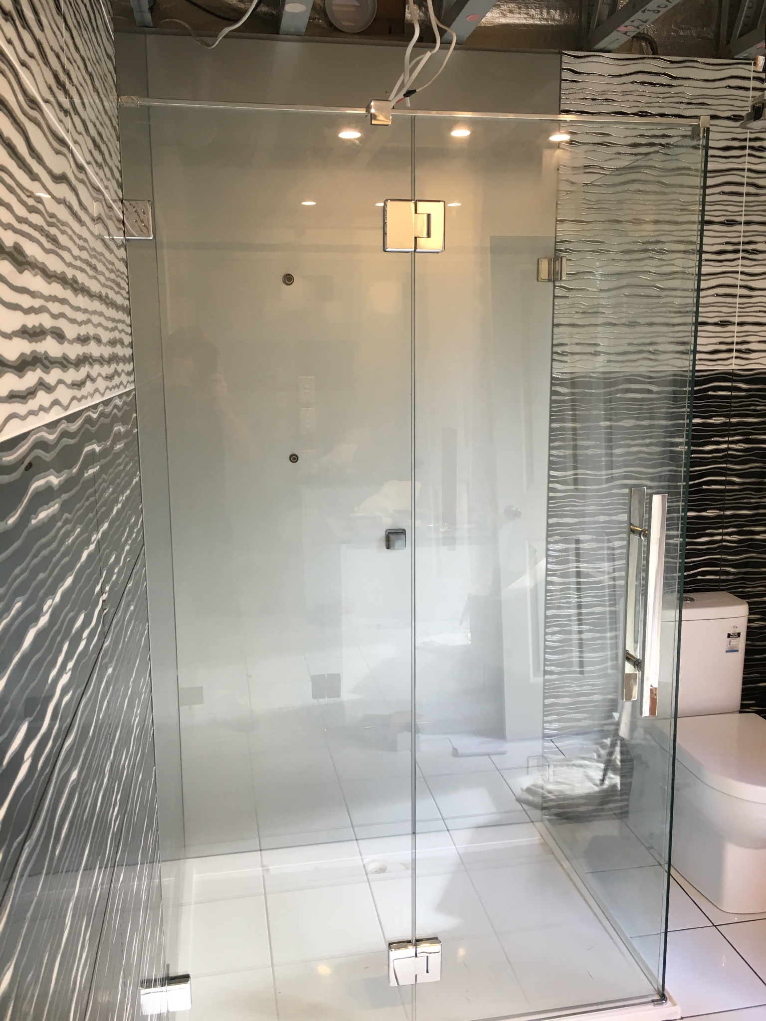 Modern Frosted Shower Screen 1